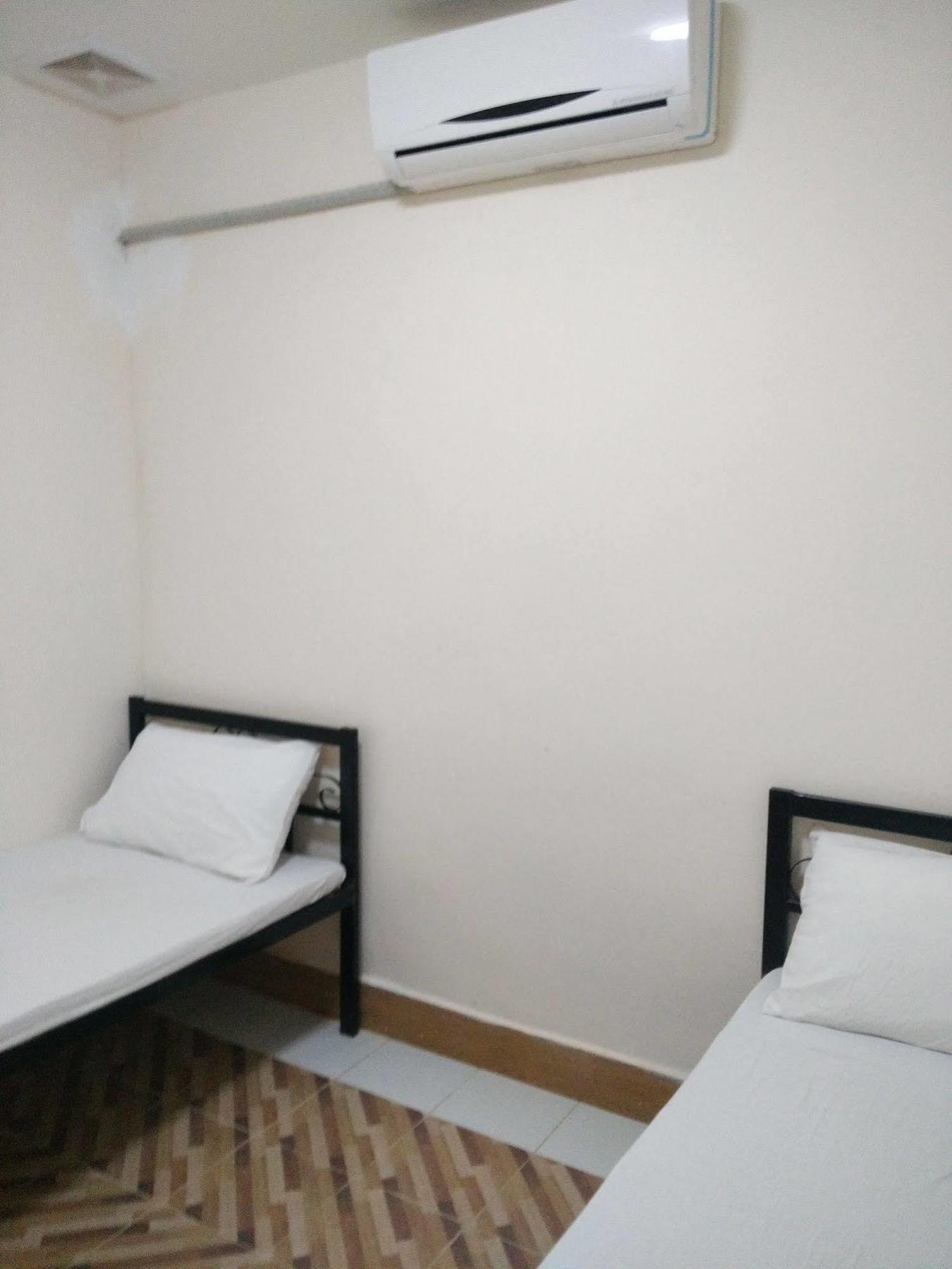 Orange Backpacker Hostel فيينتيان المظهر الخارجي الصورة