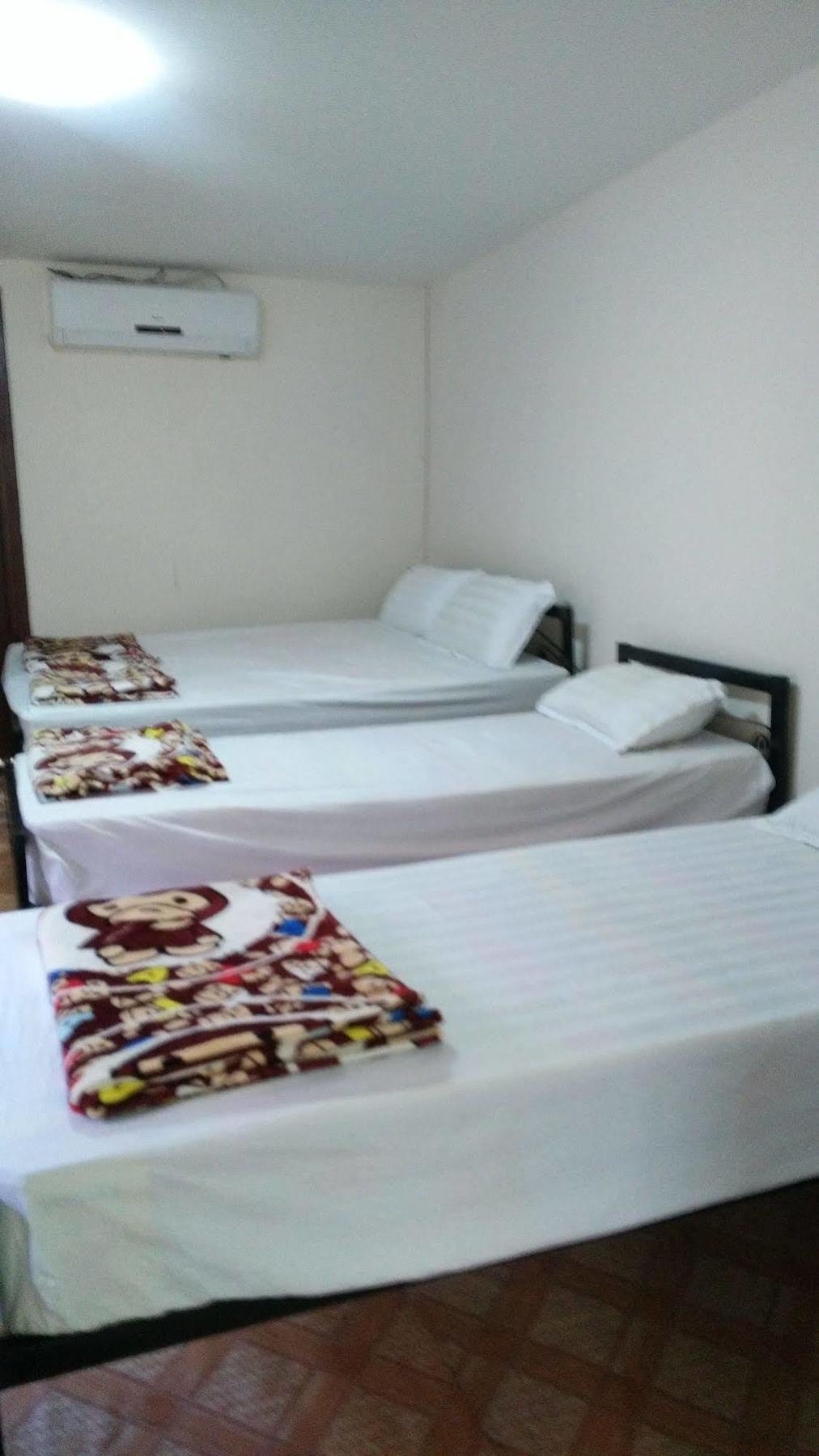 Orange Backpacker Hostel فيينتيان المظهر الخارجي الصورة